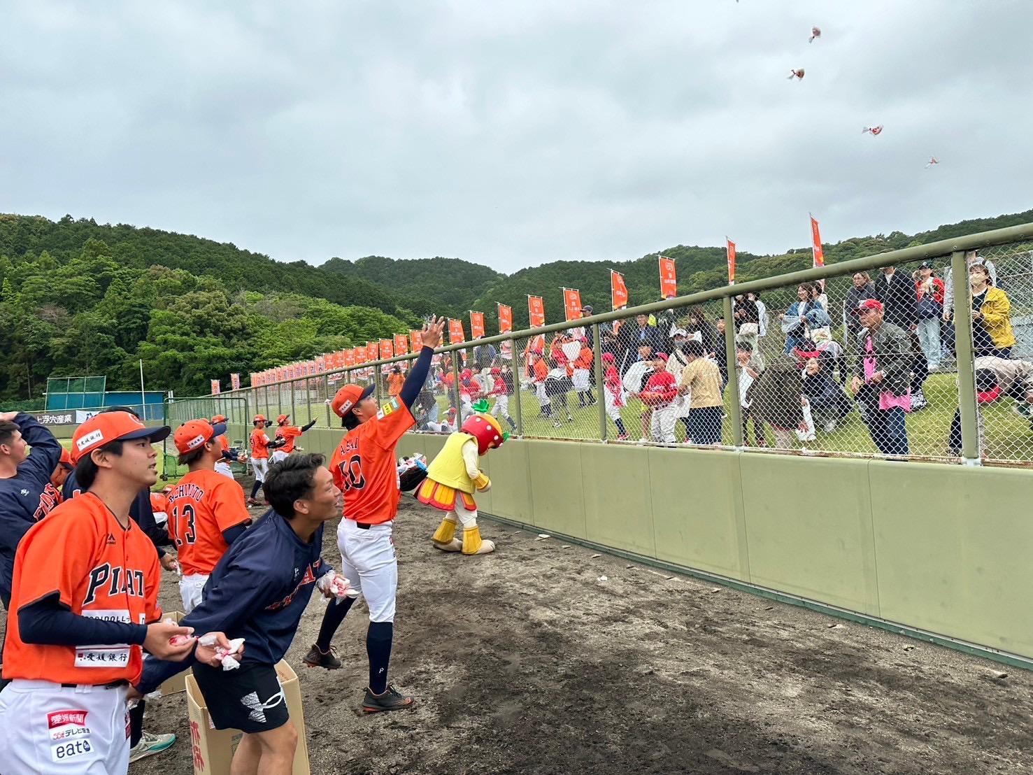 お餅・お菓子まきイメージ.JPG