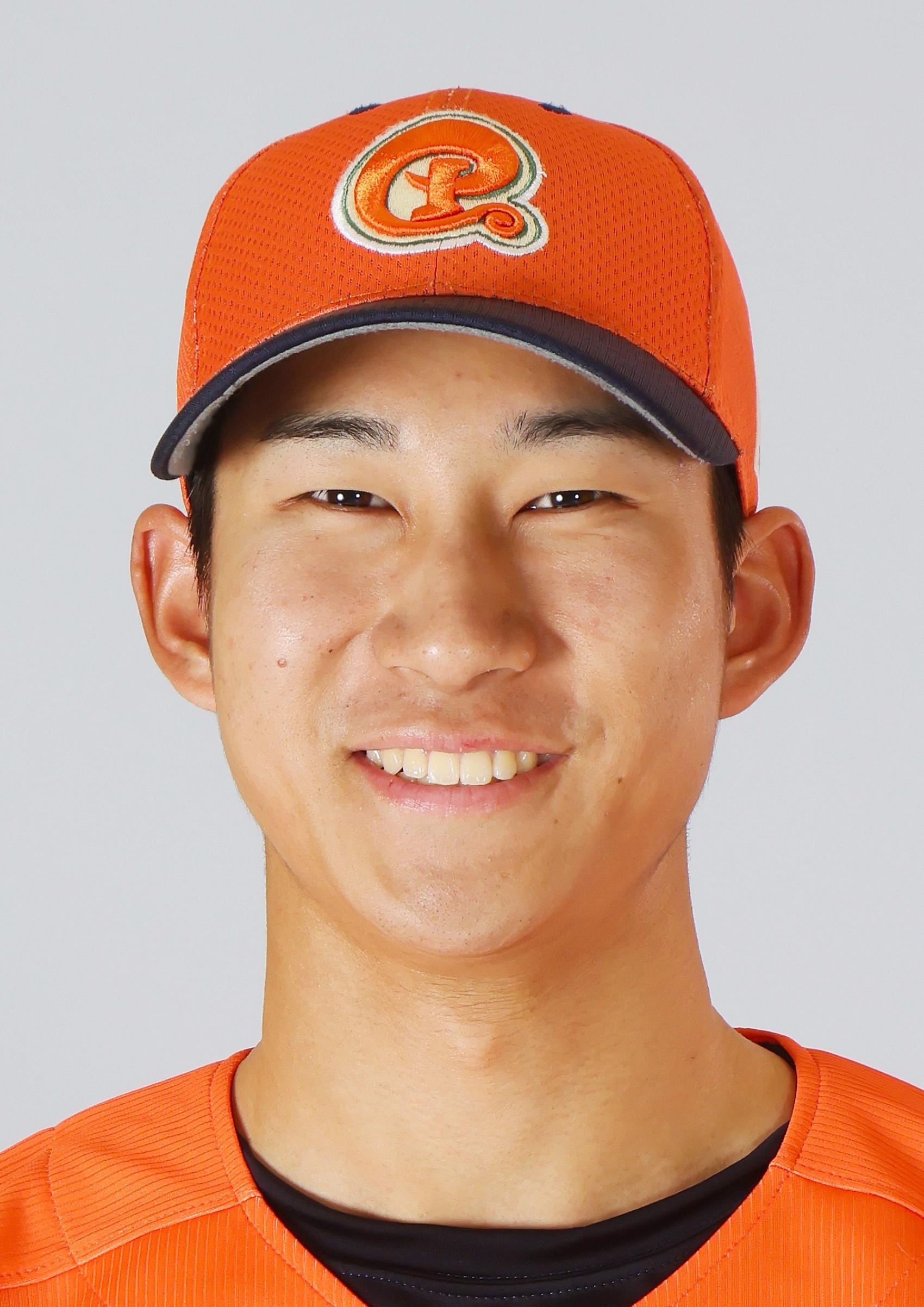 村野　唯斗