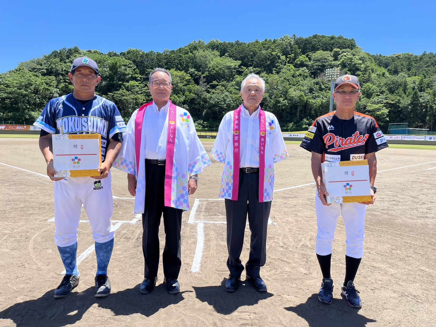 http://www.m-pirates.jp/topics/1689658184671.jpg