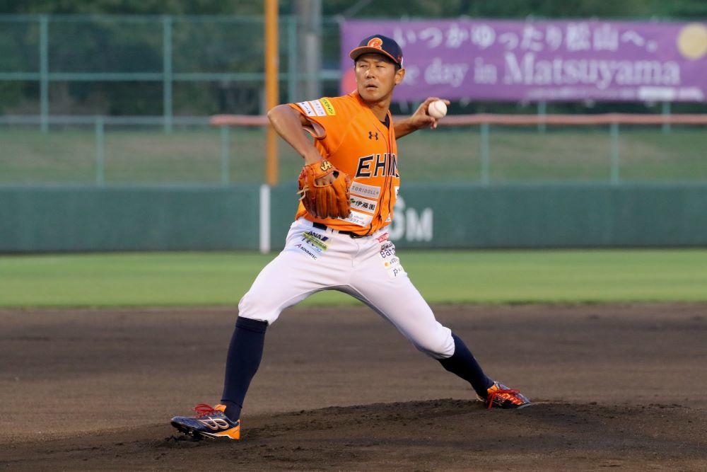 http://www.m-pirates.jp/topics/1c6692eb34b81e65e24f593118a004ffb1584552.jpeg