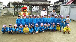 20151215めぐみ保育園もちつき (14).jpg