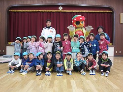 20160113　大洲喜多幼稚園 (23).jpg