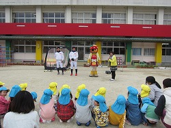 20160128　あいなん幼稚園　HP用 (1).jpg