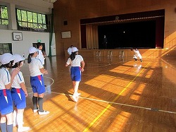 20161206　鬼北町愛治小学校訪問　HP用 (2).jpg