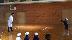 20161208　川之江小学校（人権　表彰） (15).jpg