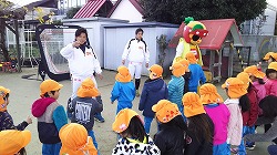 20161216　めぐみ保育園 (2).jpg