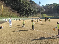 20170219　宇和島親子グラブづくりHP用 (5).jpg