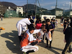 20170304　砥部町わくわく野球体験教室 (45).jpg