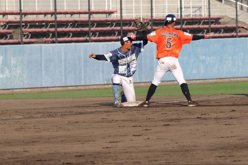 http://www.m-pirates.jp/topics/4243b47ee32e9458c2a81693f3686cba3044c5e5.JPG