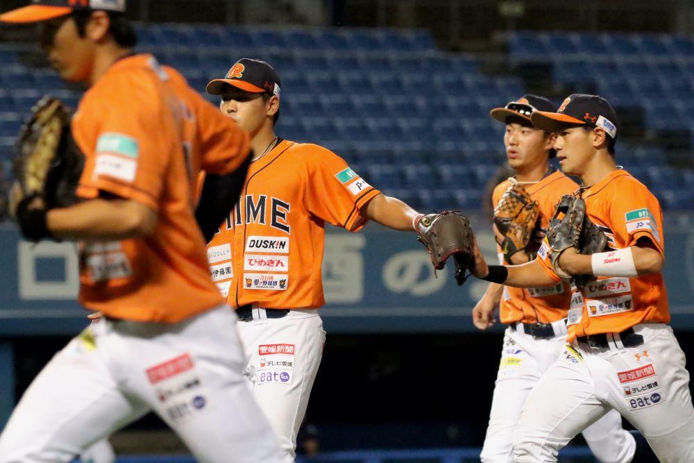 http://www.m-pirates.jp/topics/64fe9d856466f57d802bcfad549b7be28b642a14.jpeg