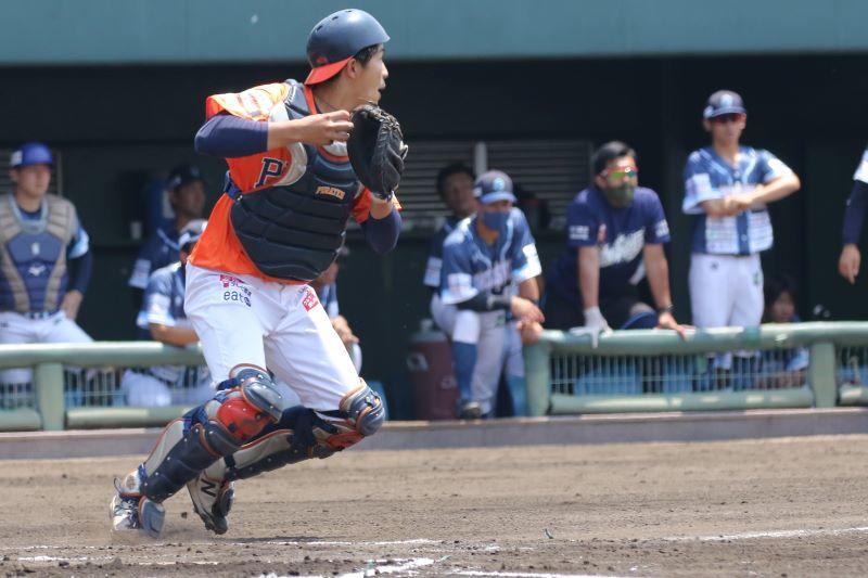 http://www.m-pirates.jp/topics/6a51eed8576976d8772d07f18c3171ea699a54d2.jpg