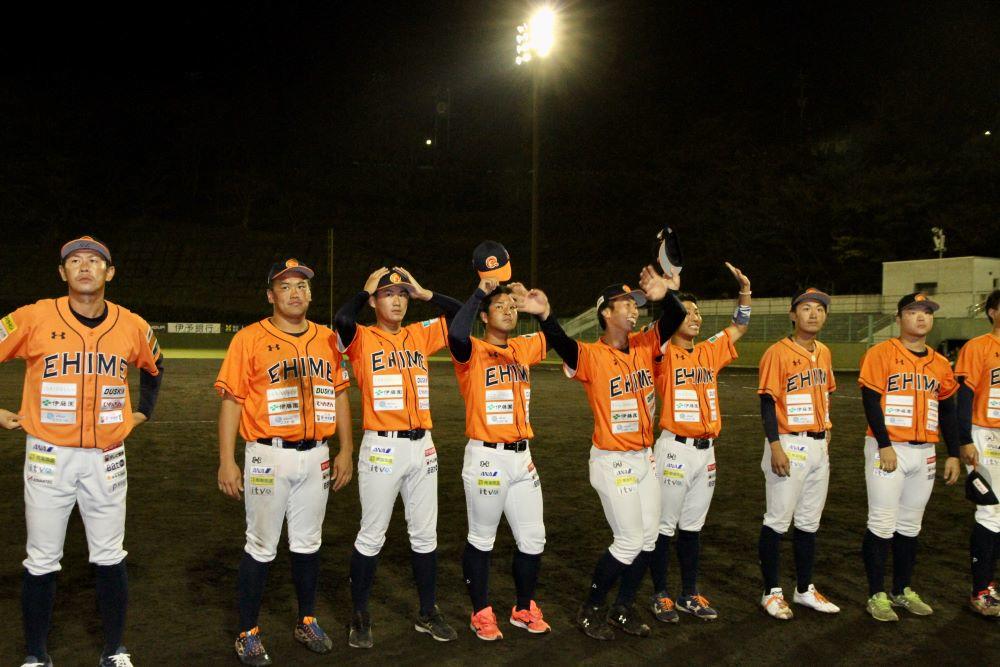 http://www.m-pirates.jp/topics/7084f6ca8d32a7e78d94c7847f48b661a8f004eb.jpeg