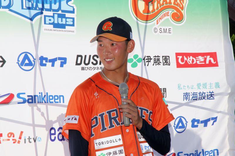 http://www.m-pirates.jp/topics/8177eac1d6ea3ff5b328590bc21e6aa1c132ebf4.jpeg