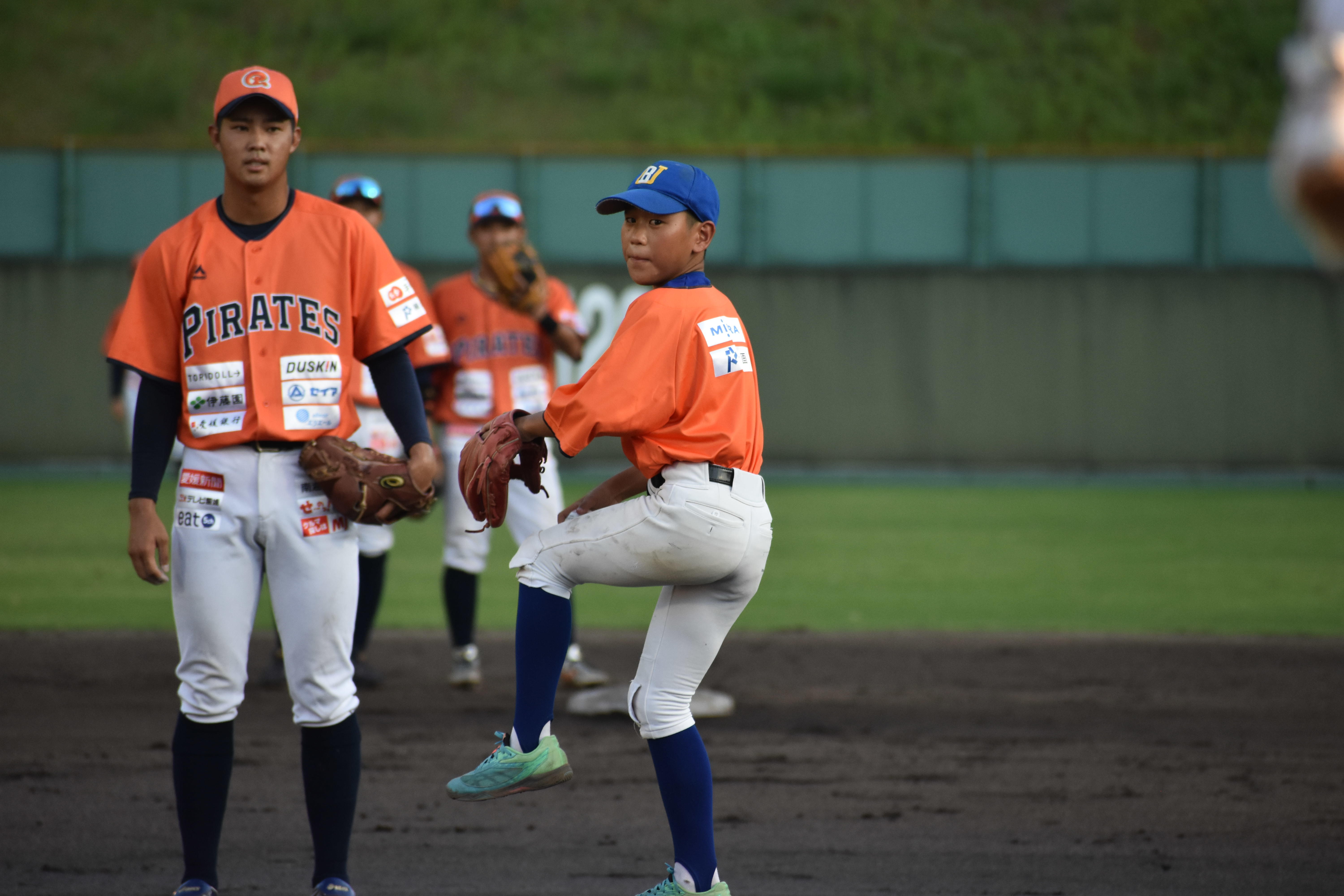 http://www.m-pirates.jp/topics/9f501f70251763f3b9e4f95e94dcb0f0e50a45ba.JPG