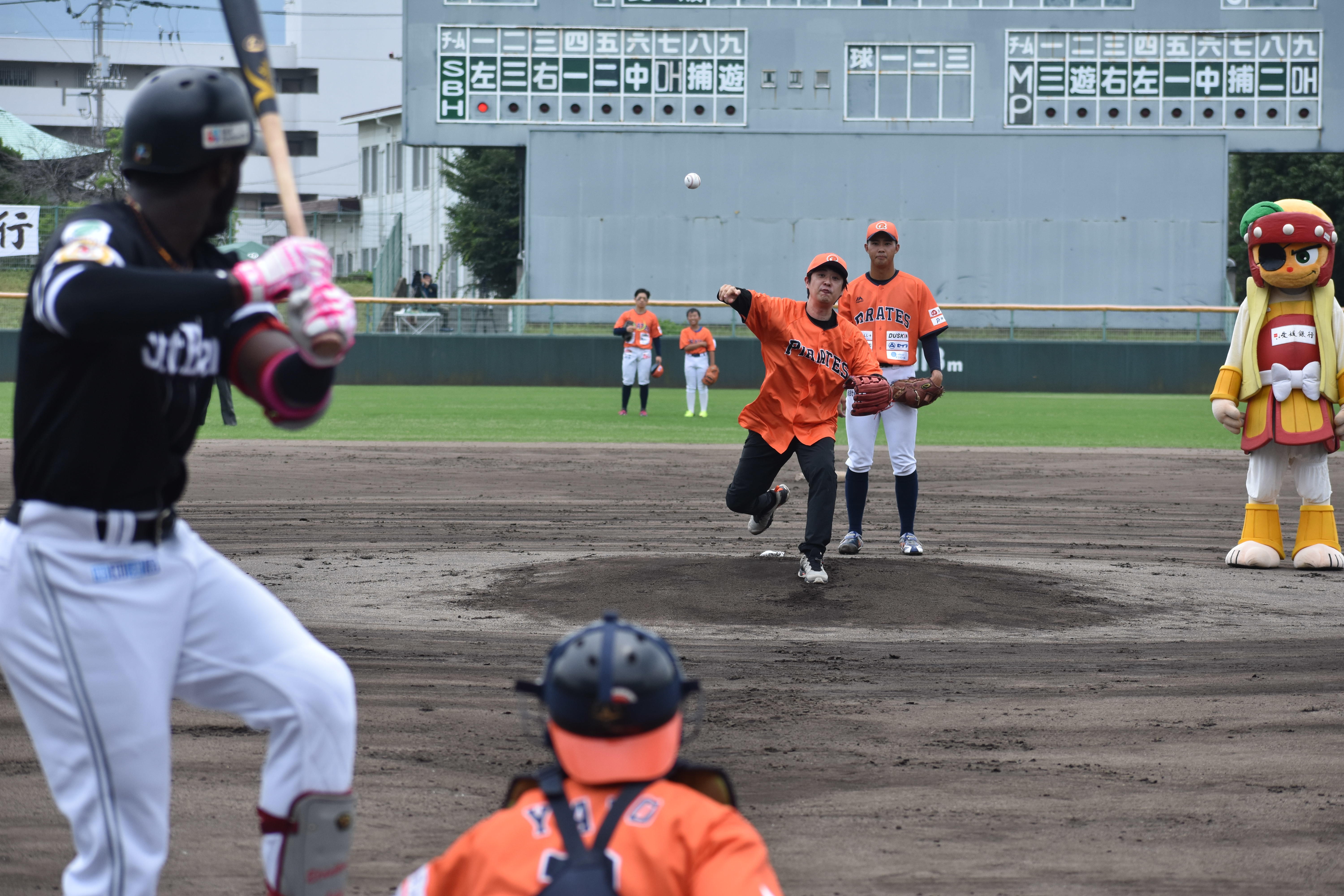 http://www.m-pirates.jp/topics/DSC_0126.JPG