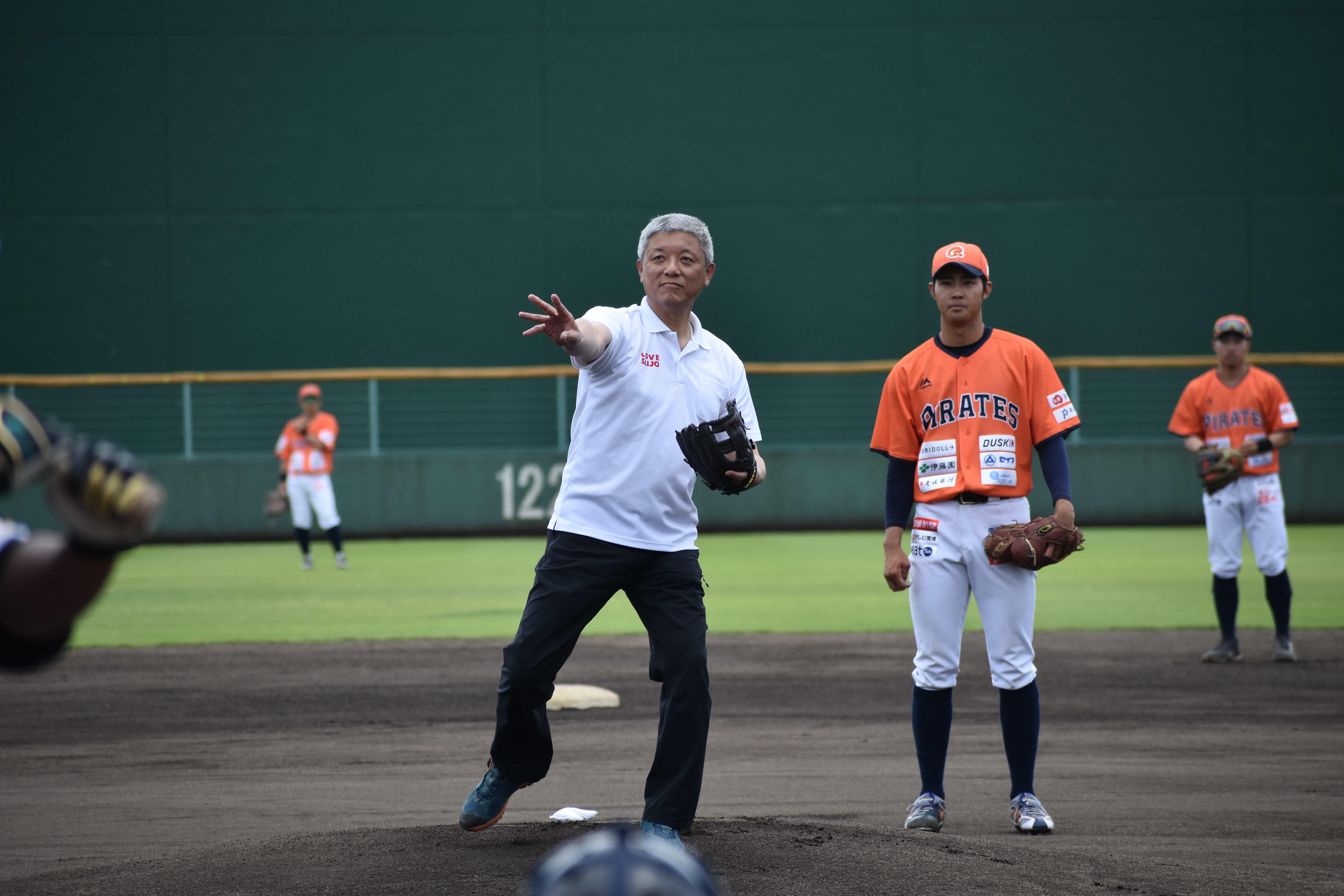 http://www.m-pirates.jp/topics/DSC_0146.jpg