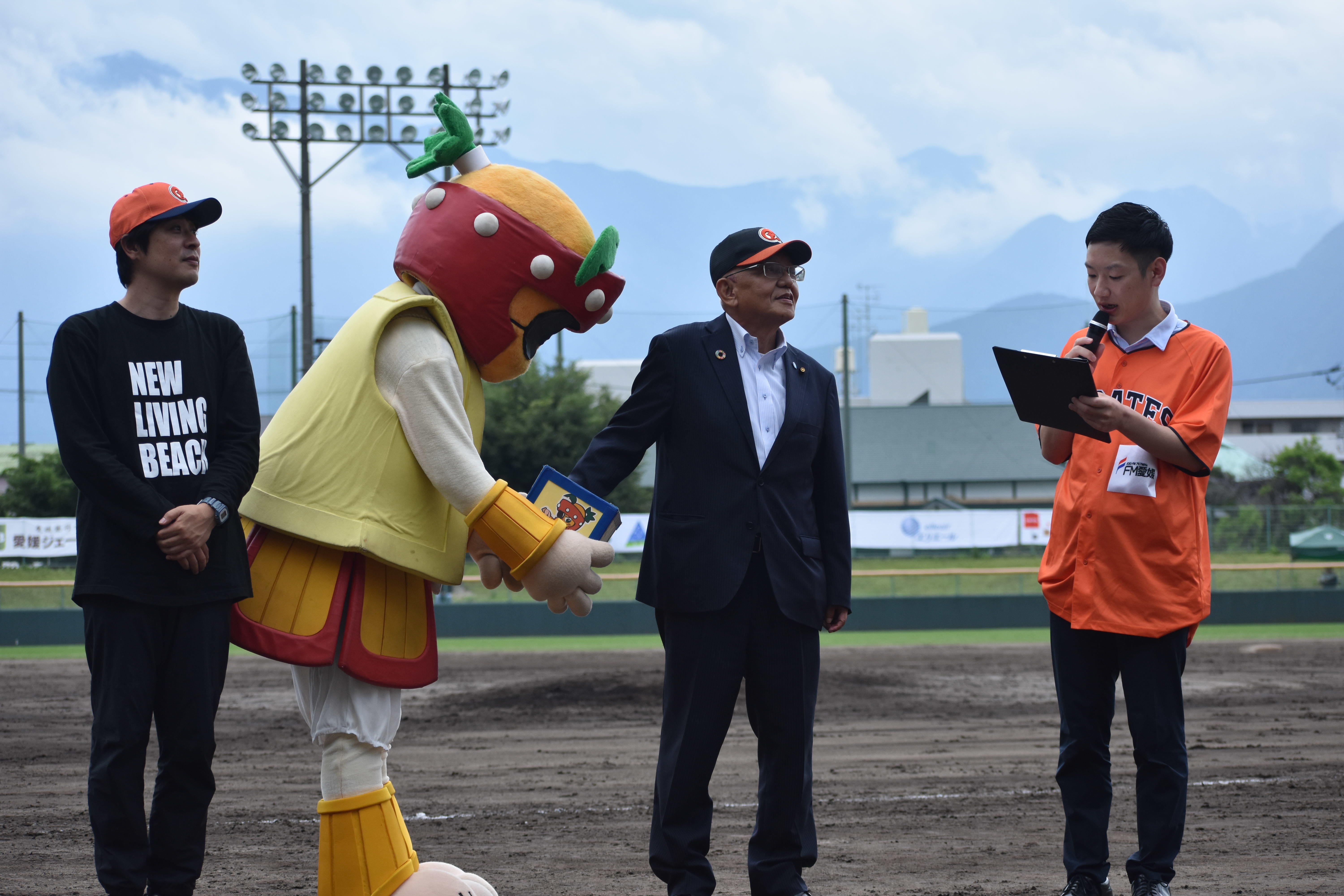 http://www.m-pirates.jp/topics/DSC_0744.JPG