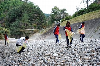 L-石手川上流域河川清掃 023.jpg