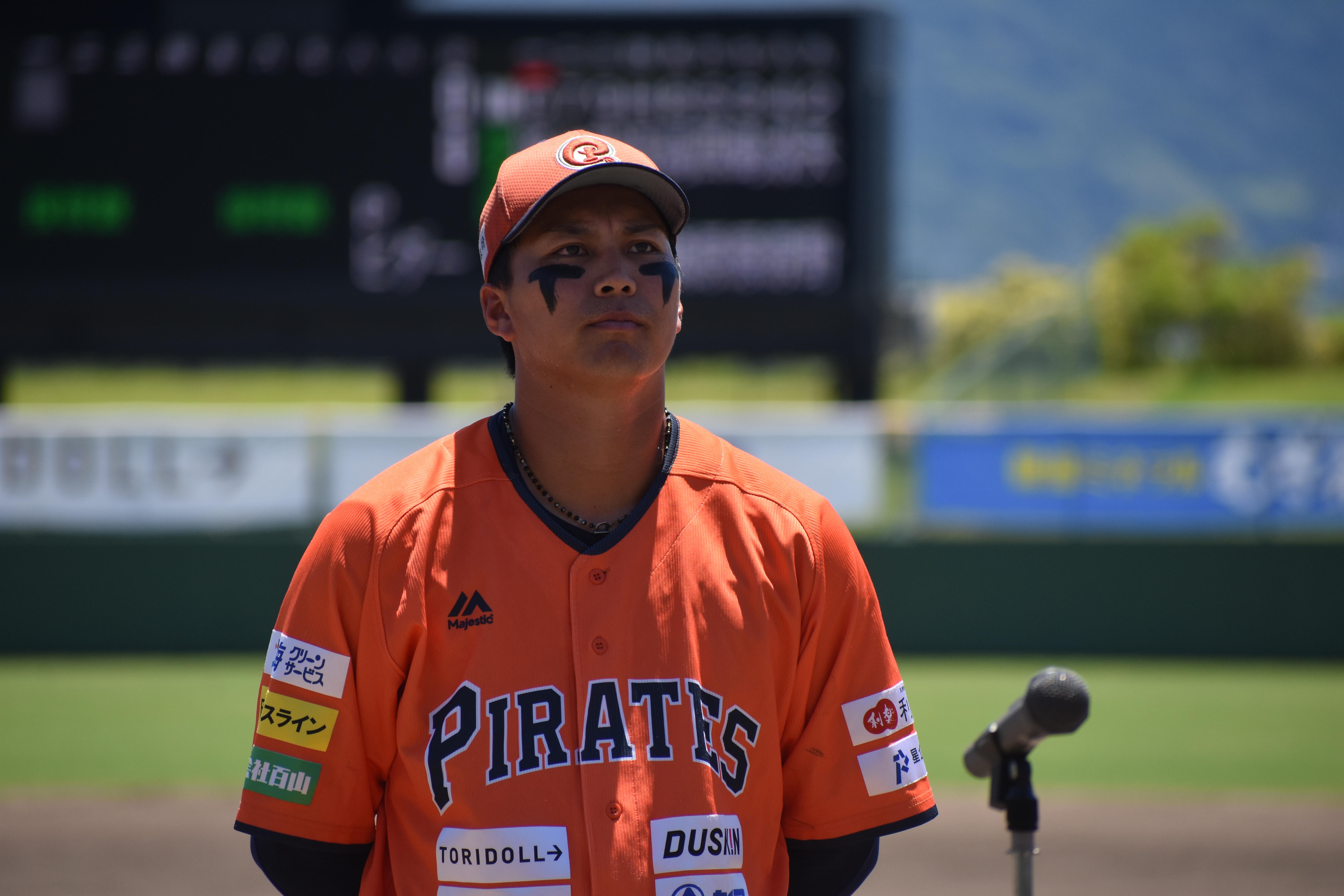 http://www.m-pirates.jp/topics/a7ecd7c2b530187ffd7e69a0743a5d55fb2ef1c8.JPG