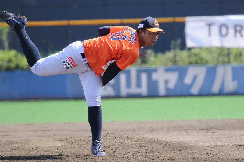 http://www.m-pirates.jp/topics/a818daf2df84c52fc11bf1d5dc506da3f19ad23d.JPG