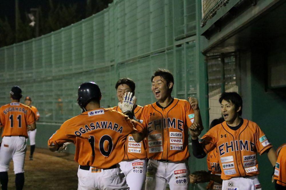 http://www.m-pirates.jp/topics/c342963f828fb05e3c149b21661b98cf7252bc4d.jpeg