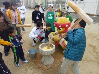s-2012.1.7はかたヤング３Ｓふれあいフェア⑧.jpg