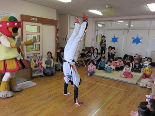 s-awai2.jpg